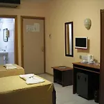 릴렉스 인 3*