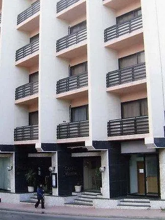 릴렉스 인 세인트폴스베이