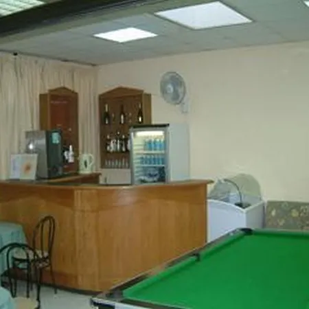 릴렉스 인 3* 세인트폴스베이