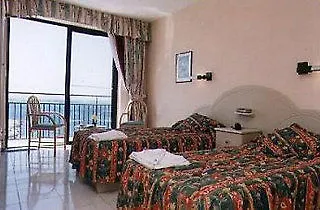 Relax סיינט פול ביי