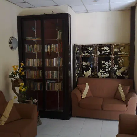 호텔 릴렉스 인 3*